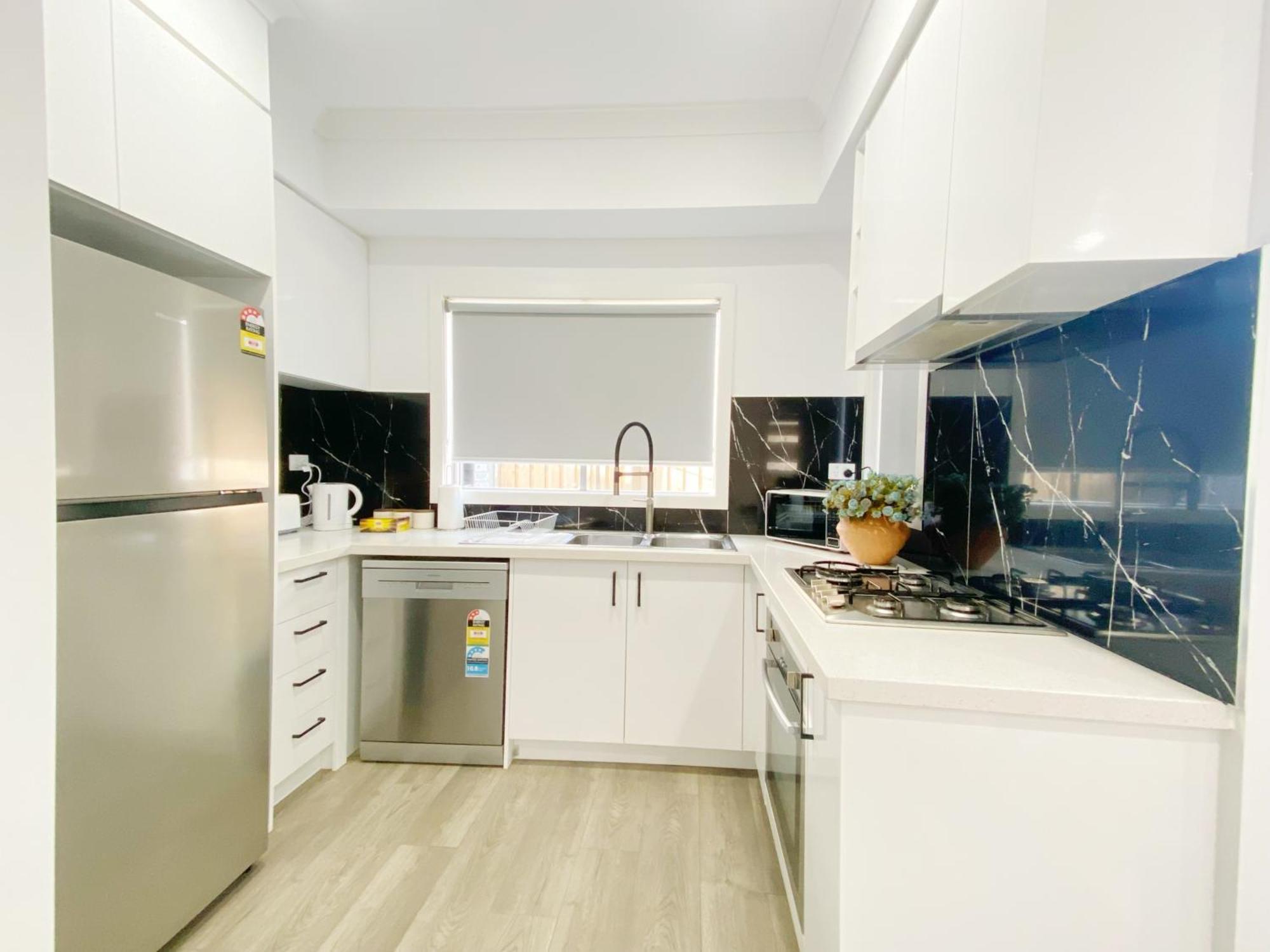 Quiet Cozy Townhouse 6 Mins To Airport And Shoping Mail Villa Melbourne Buitenkant foto